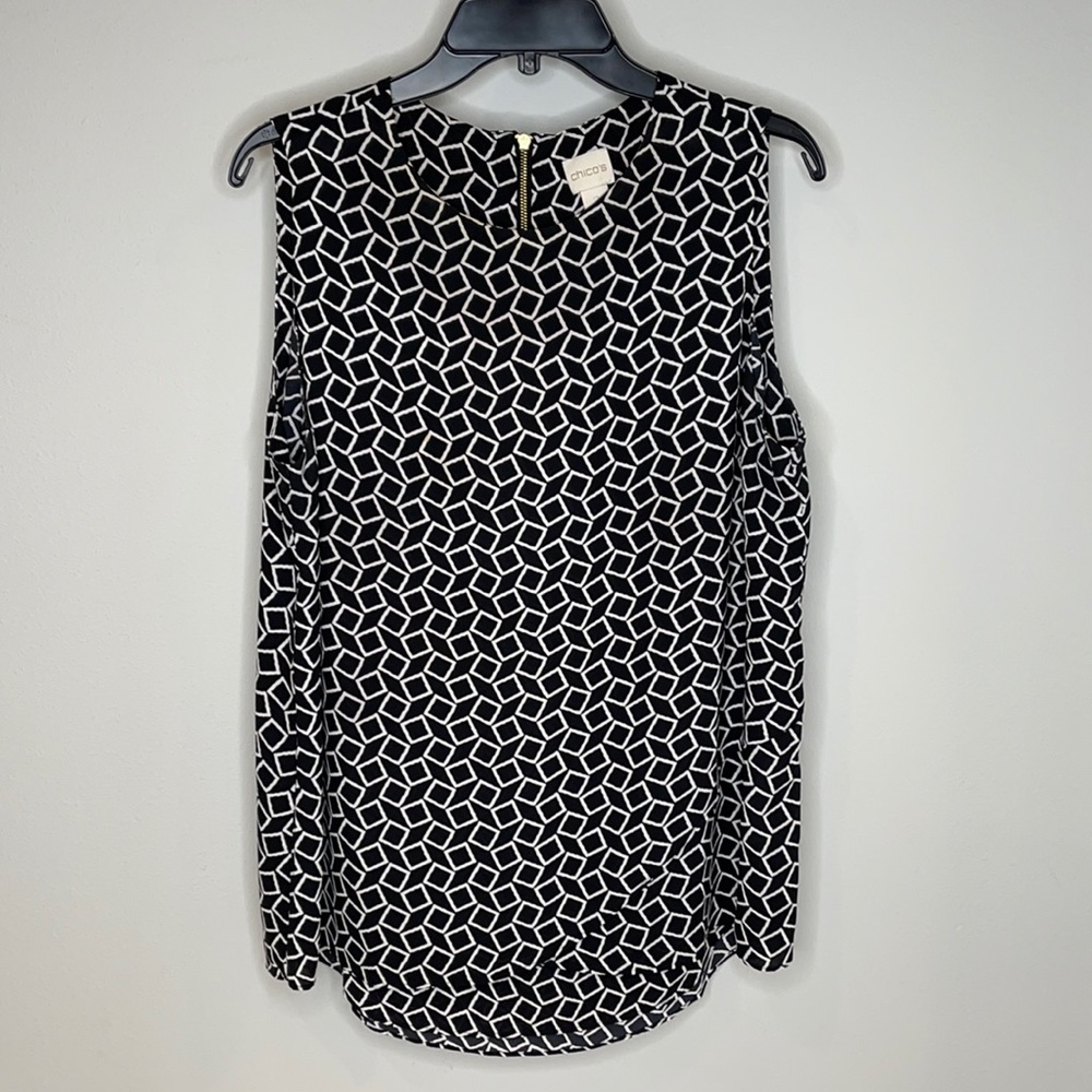 Chico’s Black White Geo Print Sleeveless Blouse